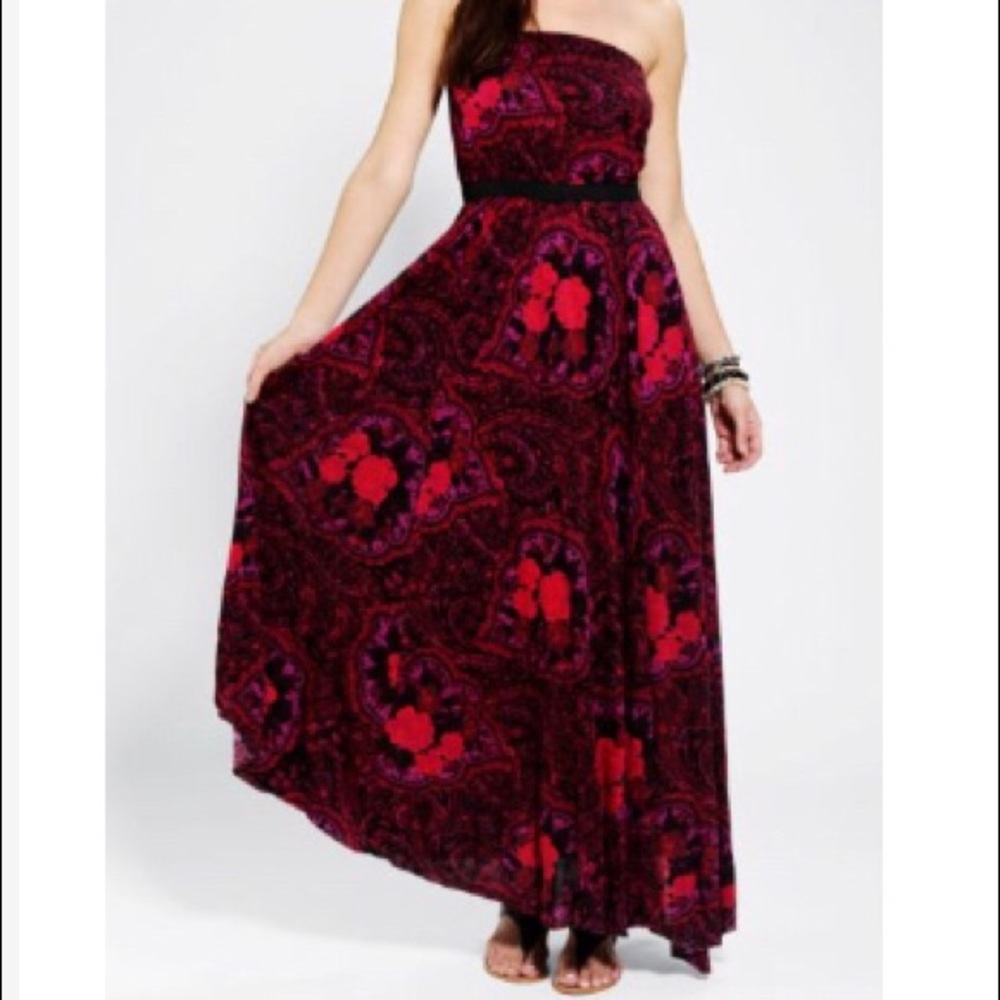 🔥 FINAL SALE 🔥Ecote Rosarita Maxi Dress
